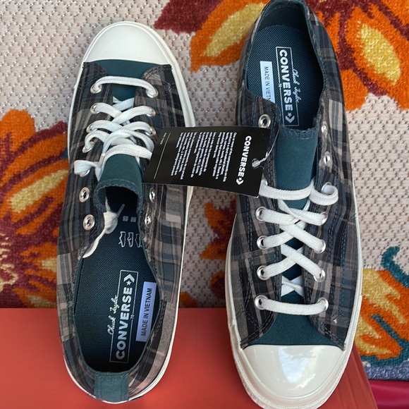 Converse 166852C
CHUCK 70 OX 
BLACK/FADED SPRUCE
Men’s sneakers - athletic shoes - Picture 13 of 16